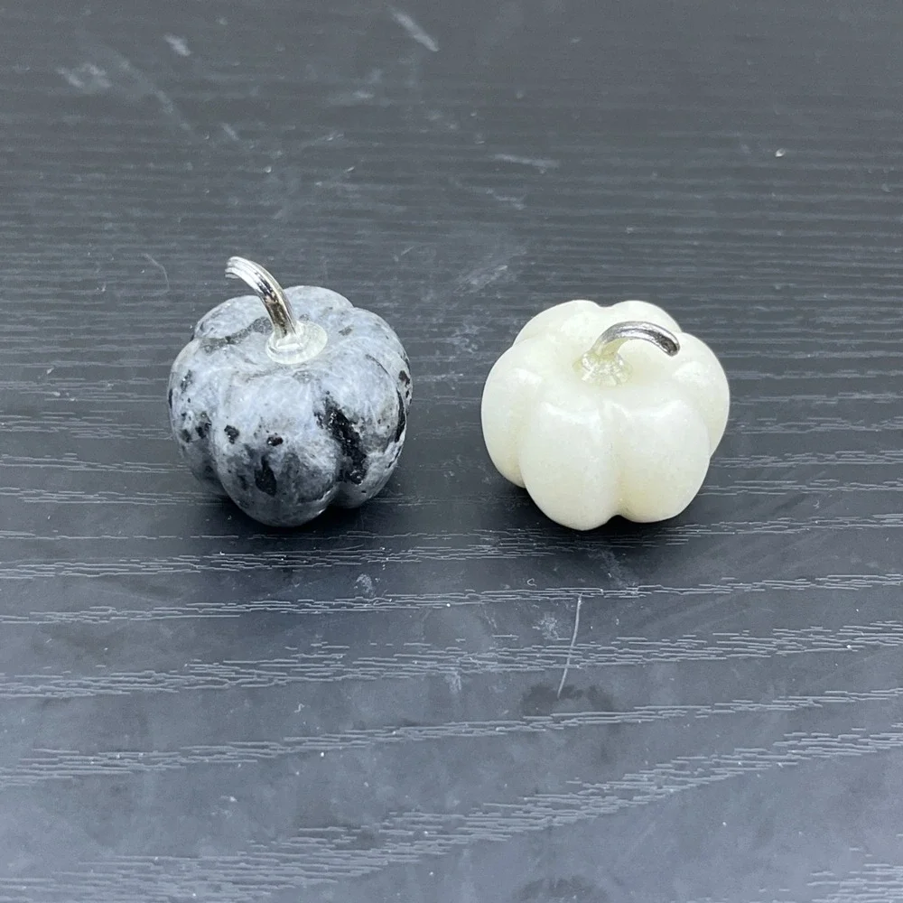 Lot of 2 Carved Pumpkin Figurines Black Labradorite & Zebra Jasper
